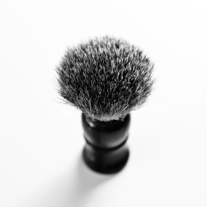 How to use a shaving brush